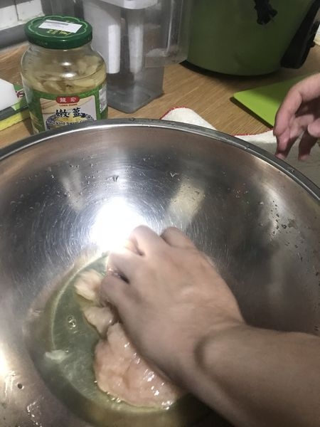 [食譜]毛孩的健康是爸媽最大的幸福 - 手作蛋花雞胸肉丸子
