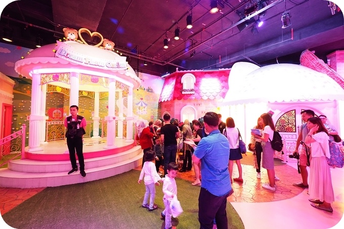 【馬來西亞自助行】新山 Hello Kitty 樂園與湯瑪士樂園，適合親子玩樂的主題樂園！