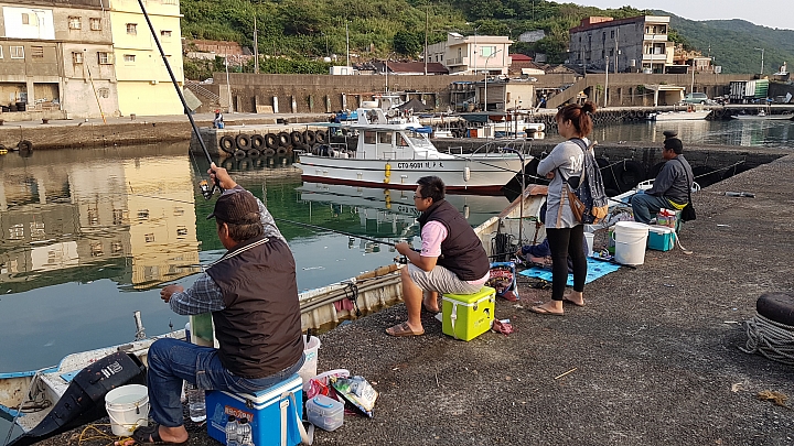 一個美麗純樸的漁港.....