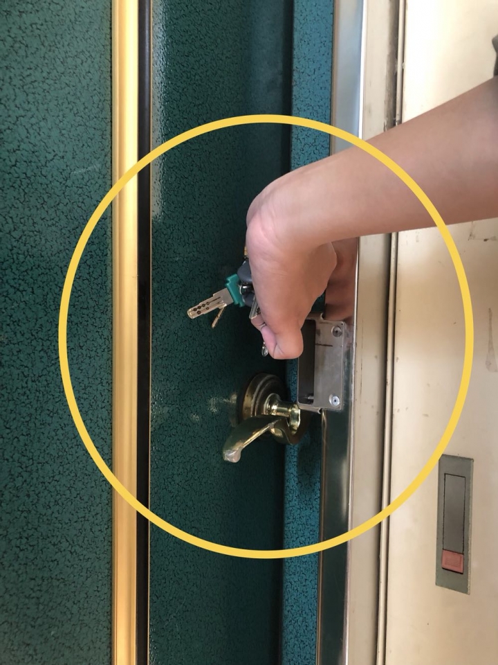 大樓大門被消防設備擋到的解決辦法