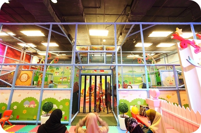 【馬來西亞自助行】新山 Hello Kitty 樂園與湯瑪士樂園，適合親子玩樂的主題樂園！