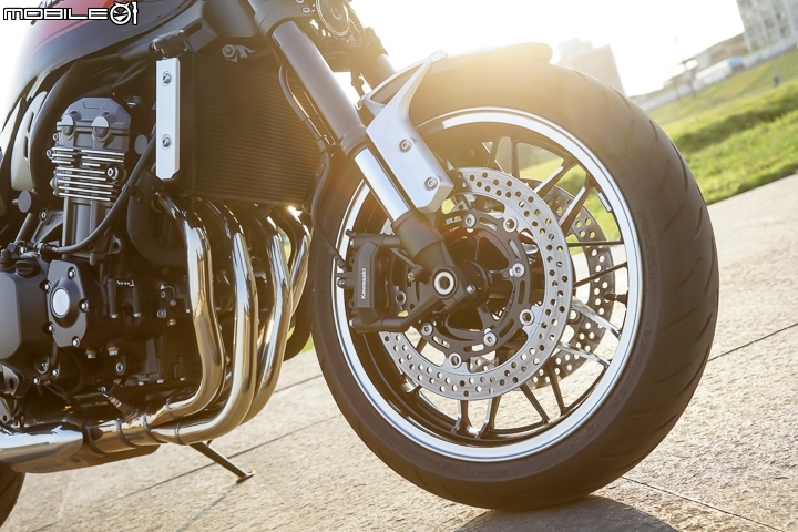 傳奇的Z再度回歸 2018 Kawasaki Z900RS試駕