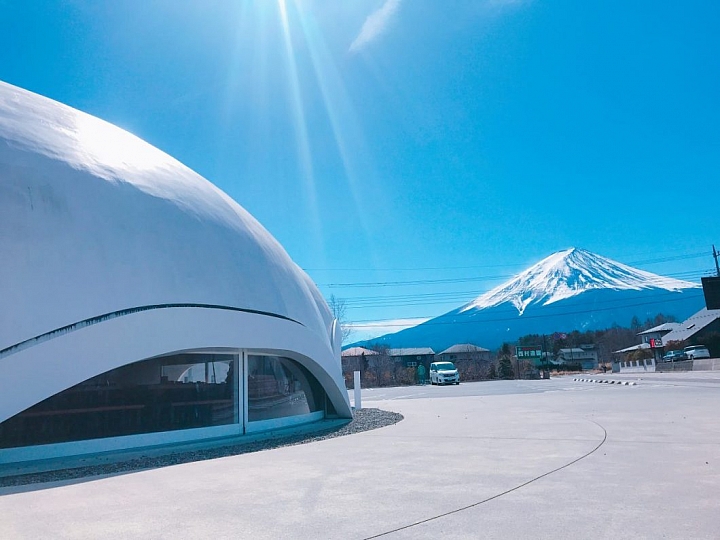 【山梨】富士山下的藝術建築﹐鄉土料理名店「ほうとう不動 」