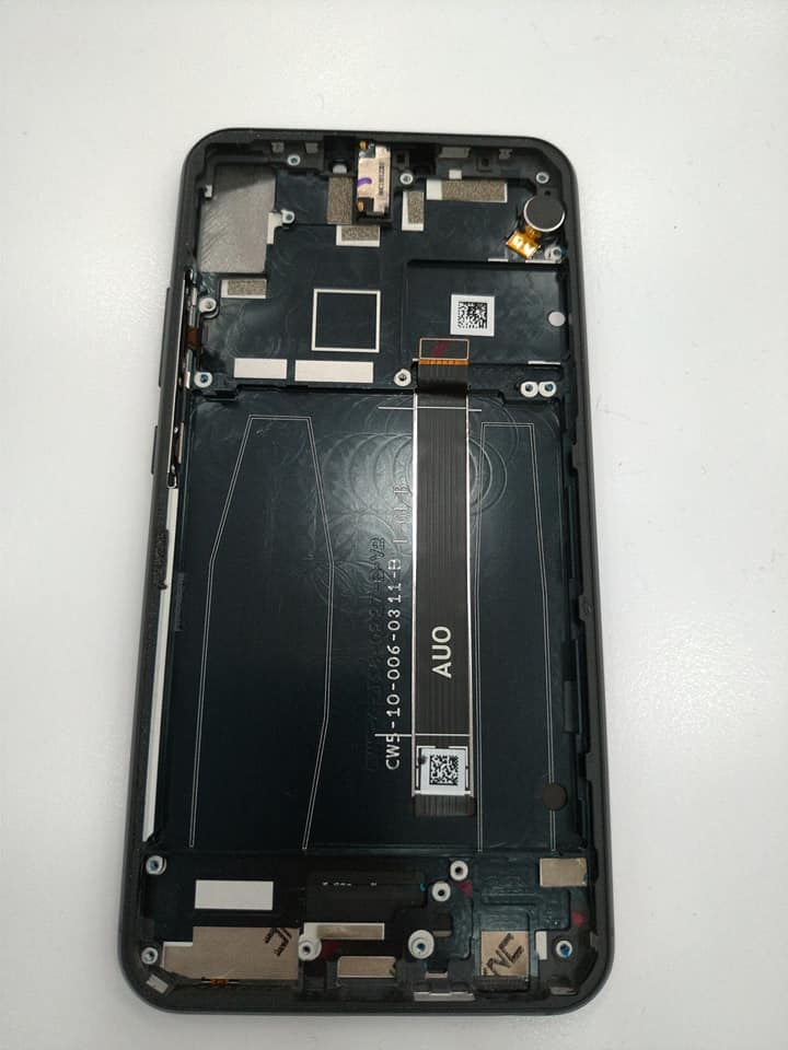 首發第一支Zenfone5螢幕破損換新