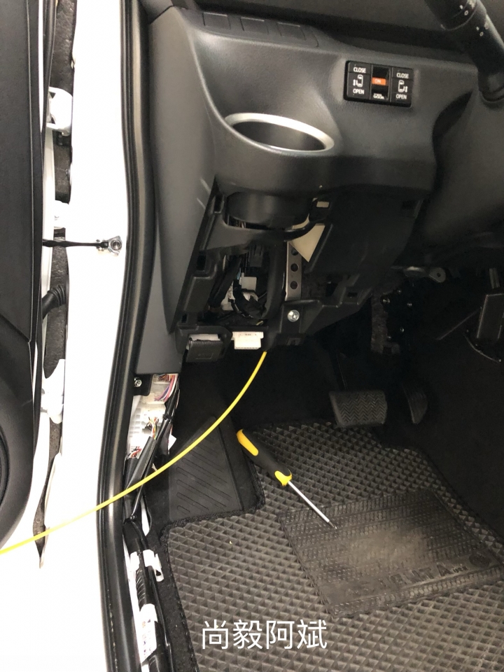 分享2018 TOYOTA SIENTA 2D 360環景DIY安裝教學（上）