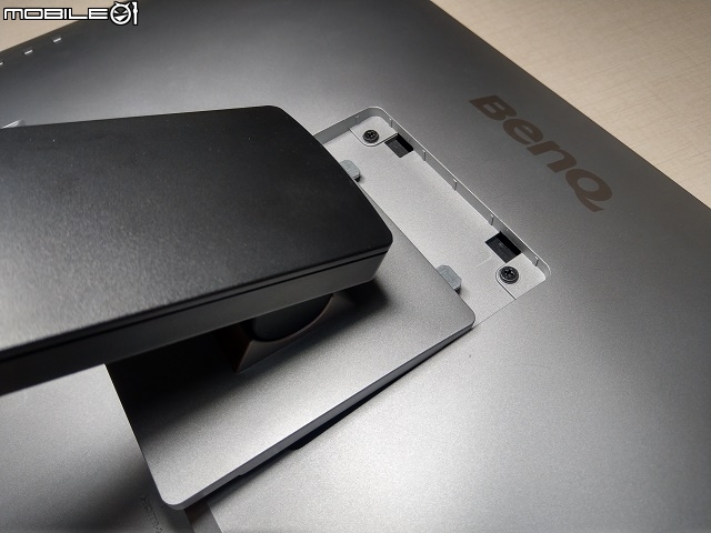全新「黃金三角」定律，27吋2K QHD IPS  BenQ EW2770QZ 舒視屏護眼螢幕