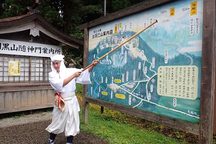 【日本 山形縣】純樸好客的山形。最上川遊船，新庄龜綾織，山居倉庫，本間美術館，羽黑山五重塔