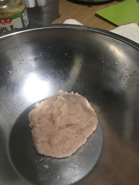 [食譜]毛孩的健康是爸媽最大的幸福 - 手作蛋花雞胸肉丸子
