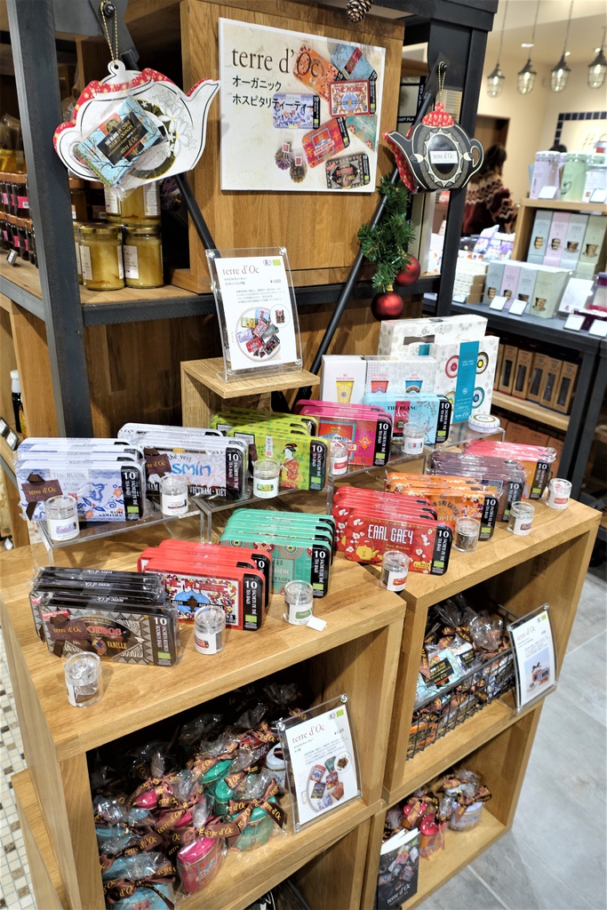 ＜日本＞2017放風行DAY4~Ginza Six 結合創意、美感與精緻的銀座美人