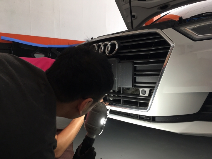 解放雙腳之  2018 Audi A3 Sportback ACT 1.5  升級原廠 ACC 主動式定速巡航系統 帶  前距輔助