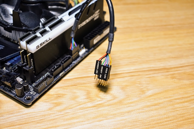 ASUS ROG STRIX H370I & B360I GAMING ITX小機板 輕開箱