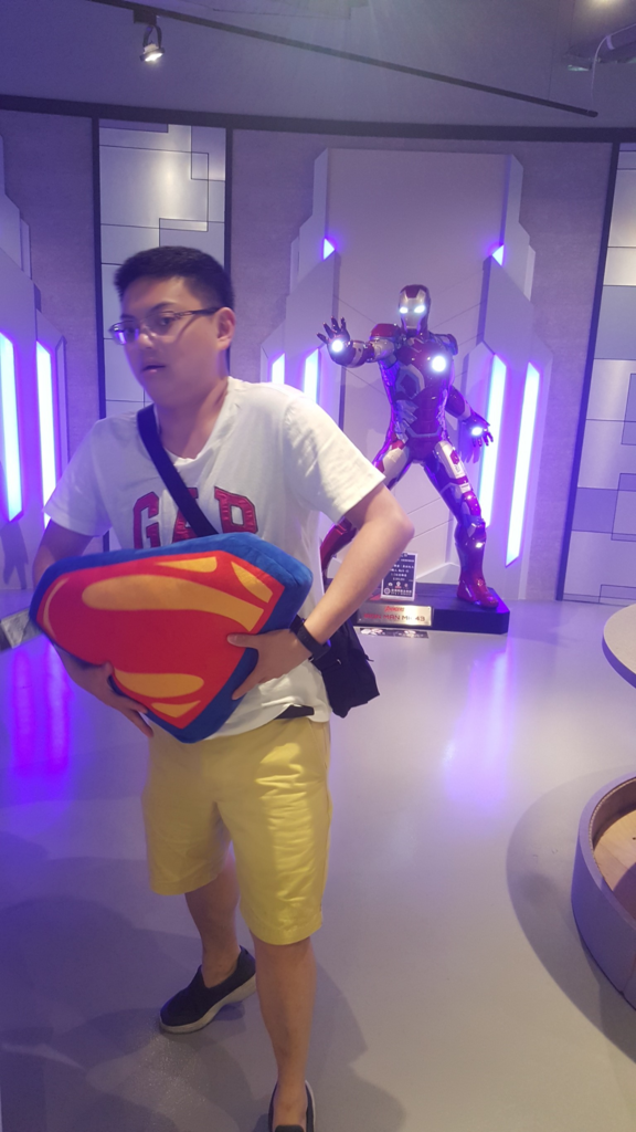 Poish我PO你玩【台中北屯】免費英雄主題館電影主角1:1呈現電影迷也瘋狂