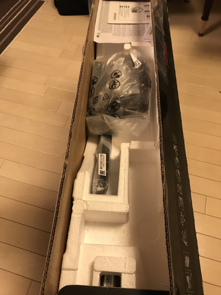 LG-34UM88C-P 21:9 3440x1440 Ultra Wide 簡易開箱分享