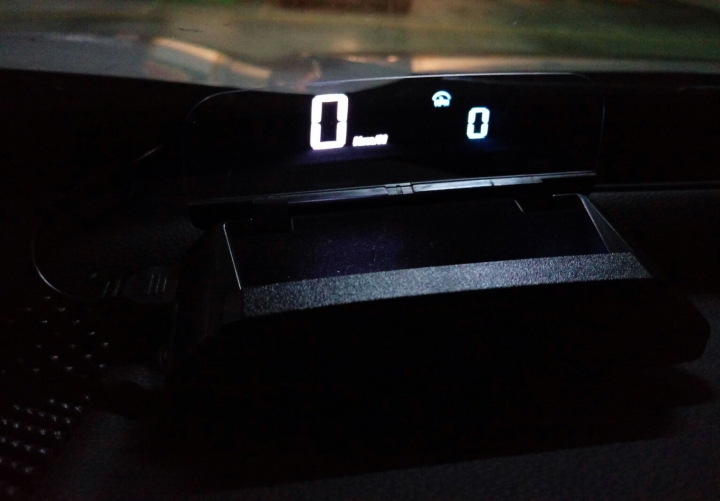 [開箱文] 立體投影式 HUD