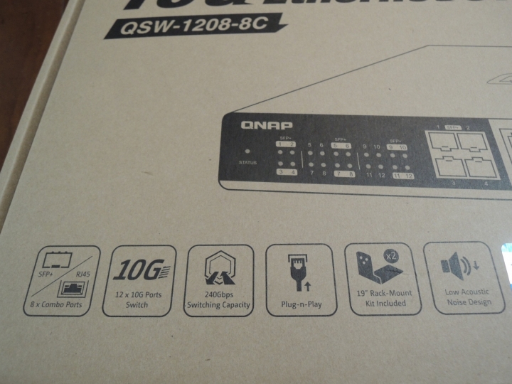 QNAP QSW-1208-8C 10GbE Switch 開箱分享