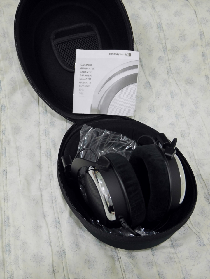 [開箱] Beyerdynamic DT880 Chrome特別版 初開聲心得