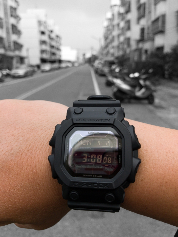 人生第一支 G-Shock GX-56BB 開箱文