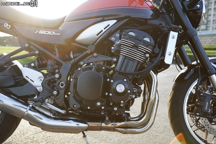 傳奇的Z再度回歸 2018 Kawasaki Z900RS試駕