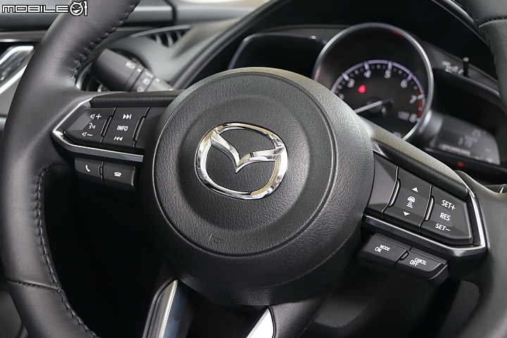 Mazda小改款CX-3汽油旗艦型試駕報導 高顏值的動感選擇