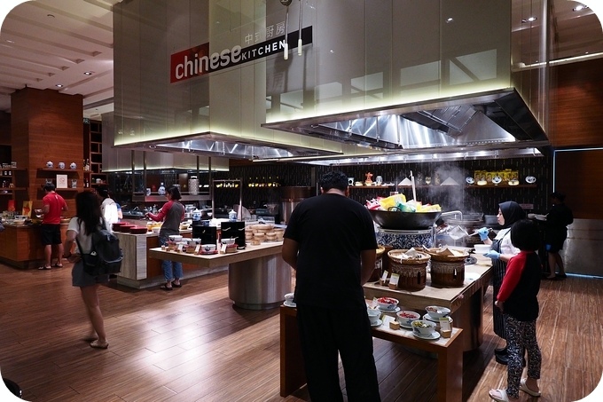 【馬來西亞自助行】想住超值的 Hilton 飯店嗎?? 馬來西亞新山 Double Tree 逸林酒店，往來新山與新加坡超方便。