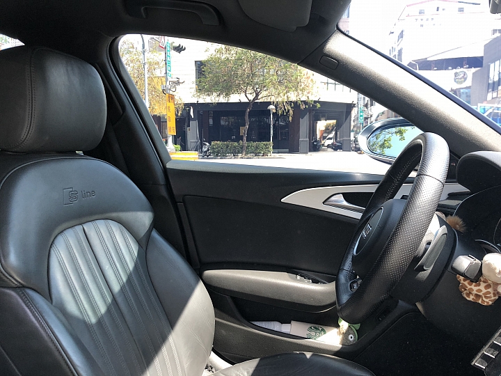 AUDI Avant 車型真的很美
