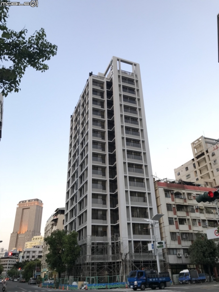 隆大建設 "四維四路/永平路"建案