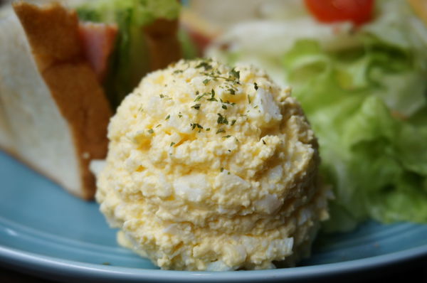 【台中早午餐】木門咖啡Wooden Door。私房料理新上市，超級美味的唷！