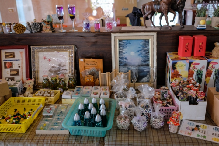 [亂拍照] 淡水紫藤咖啡園一店(屯山園區) + 富貴角燈塔空拍 + 關渡花海節