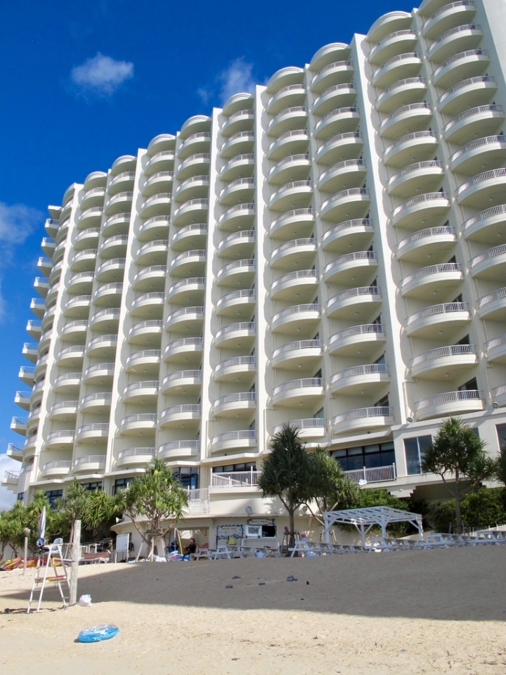 【Okinawa．住】沖繩坐擁絕美海灘的名護雷桑力斯酒店Resonex Nago