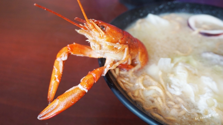 ★台南歸仁★【劉妹鍋燒意麵】味噌龍蝦/豪華海鮮/多種口味/平價美食。
