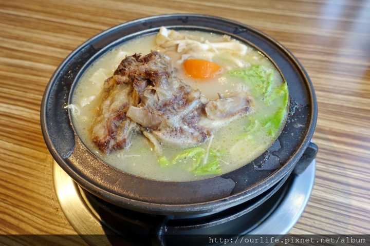 台中南屯．軟嫩Q彈膠質滿滿的豬腳飯滷肉飯@楊大船滷肉飯
