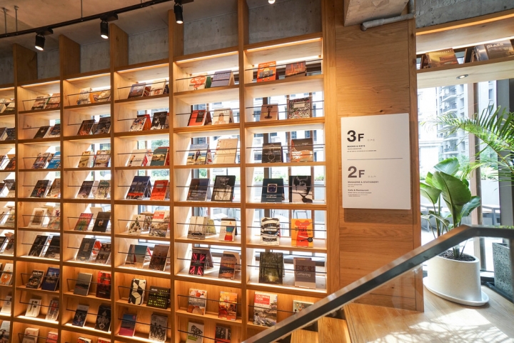 台中七期 | 蔦屋書店TSUTAYA BOOKSTORE  書本與空間的關係  追求都會品味質感  WIRED TOKYO帶動午茶新風貌