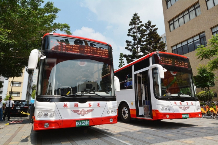 7-11來了 看病公車從中壢經藝文到長庚開跑了!