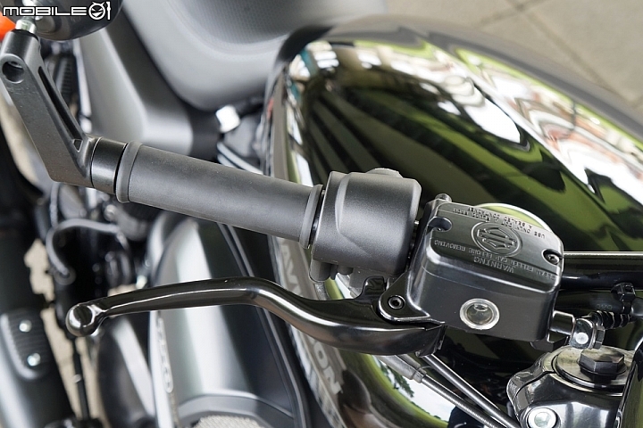 Harley-Davidson Street Rod 帥勁有型 樂趣隨行