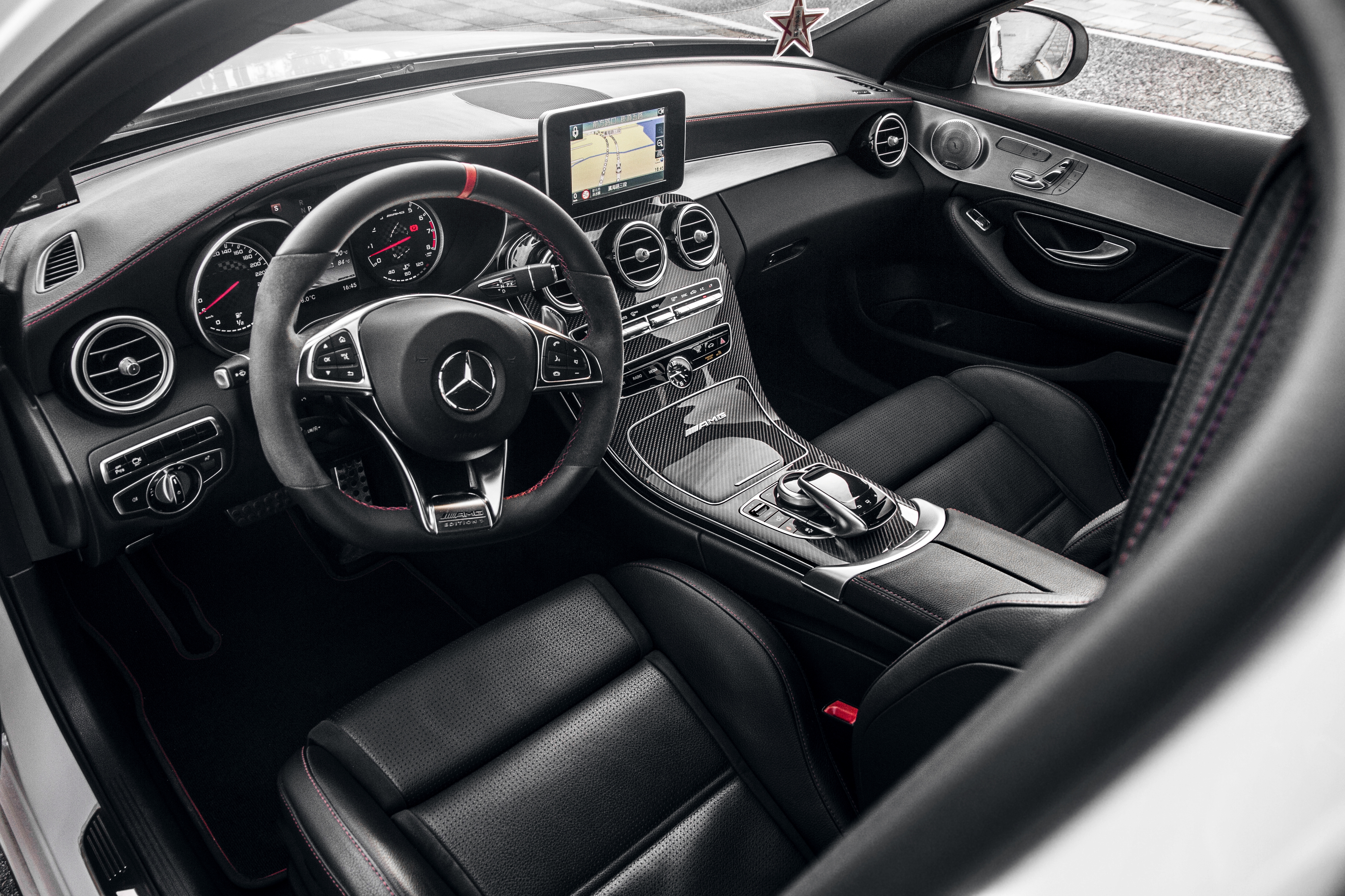 優雅內斂 性能武裝 - Mercedes-AMG C43 4MATIC Sedan 改裝分享