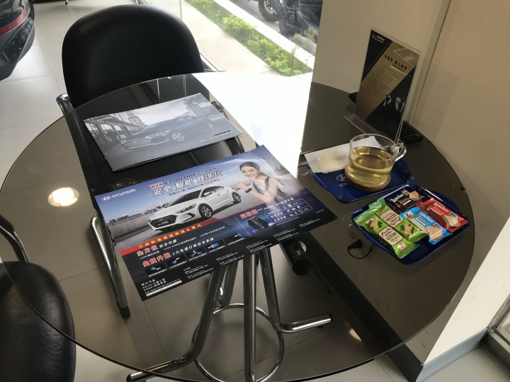 elantra安全智能版賞車心得
