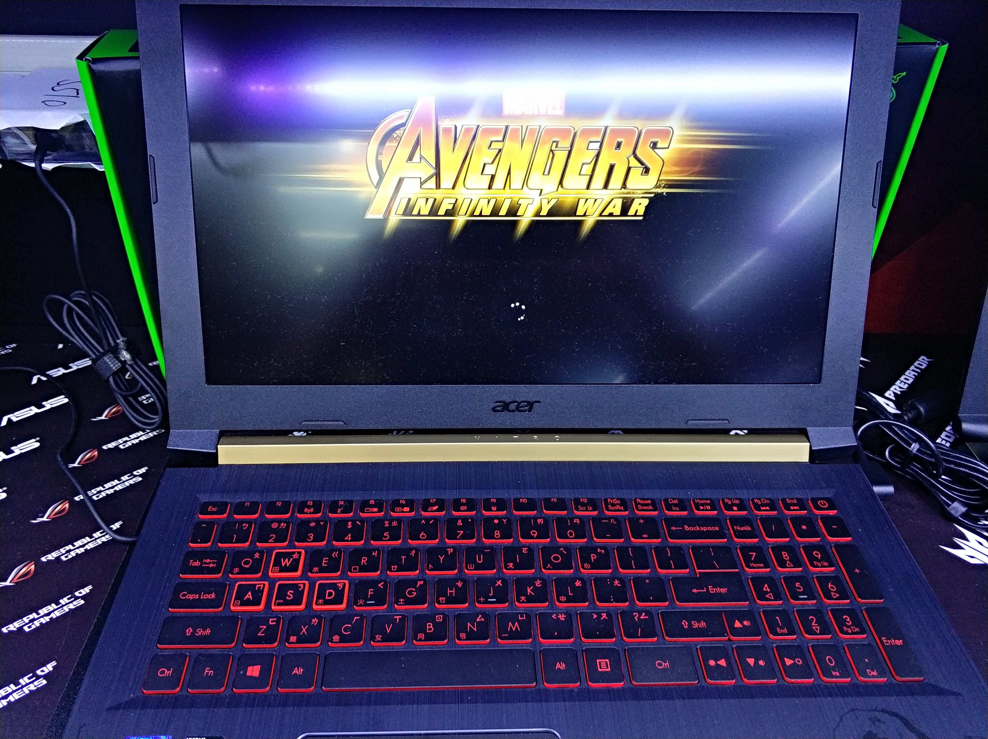 【小宅開箱】【閒聊】ACER AN515-51-54EL 薩諾斯版 復仇者聯盟登上筆電侵略地球了