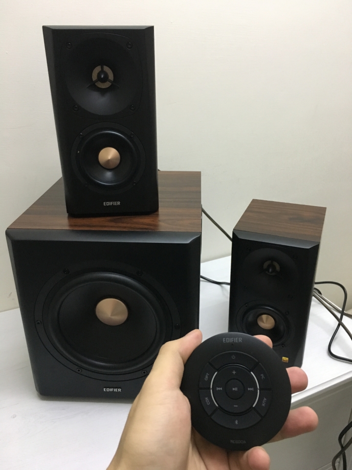 買給自己的生日禮物EDIFIER S360DB 小開箱分享