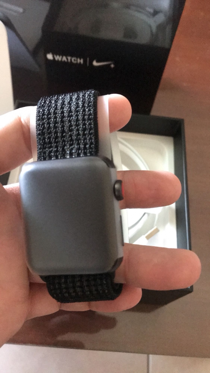 拿到Nike+ Cellular了耶