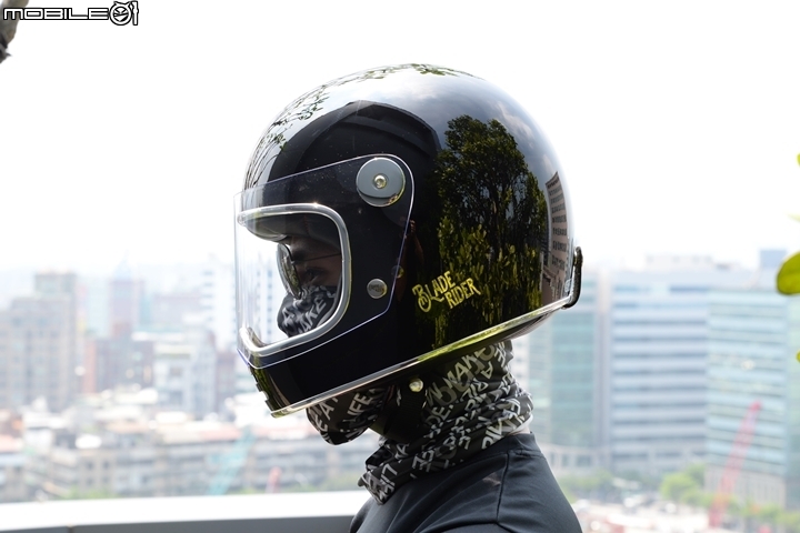 火箭人上身 BLADE RIDER HELMET Rocketeer 安全帽開箱
