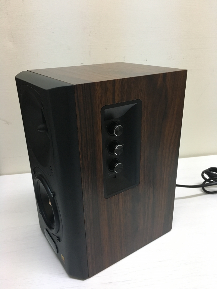 買給自己的生日禮物EDIFIER S360DB 小開箱分享