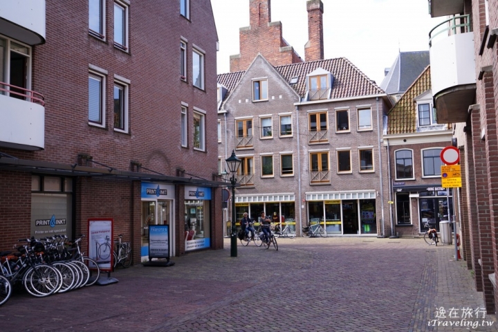 荷蘭｜Alkmaar 阿克馬起司市場‧小鎮參觀 (含交通)