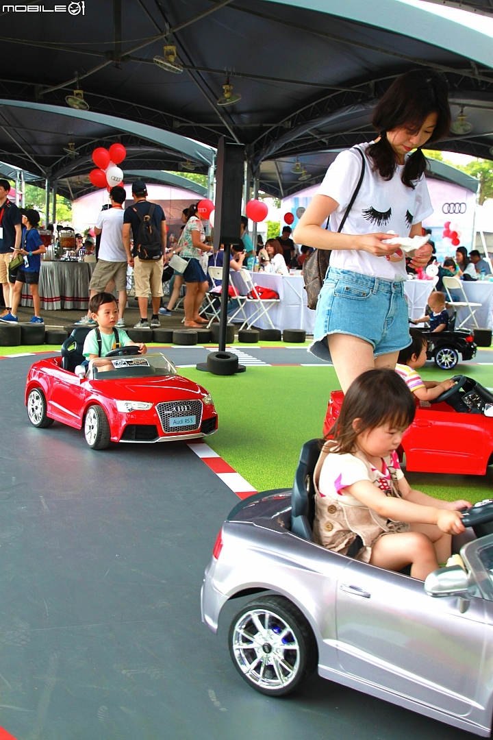 <文長圖多>分享 Audi首次官方車聚 AudiquattroLand 車主體驗樂園