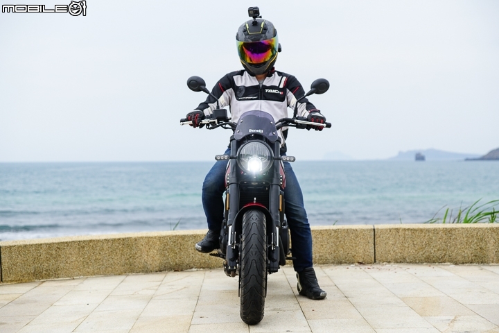 輕巧幼獅掠奪目光 Benelli Leoncino 500 ABS試駕