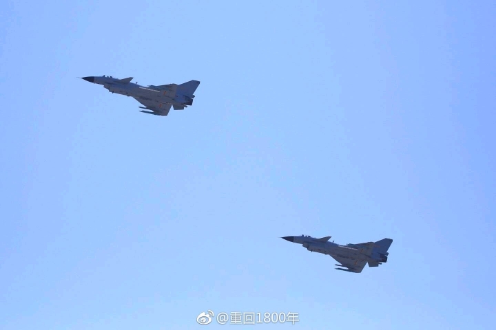 空军“红剑2018”空战演练军事演习正式拉开帷幕