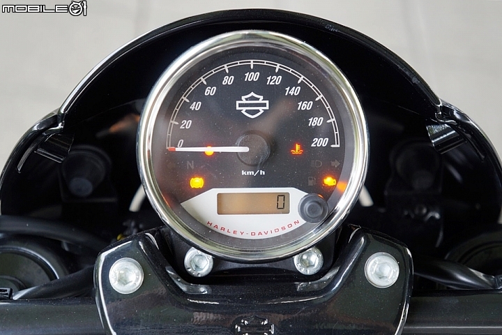 Harley-Davidson Street Rod 帥勁有型 樂趣隨行