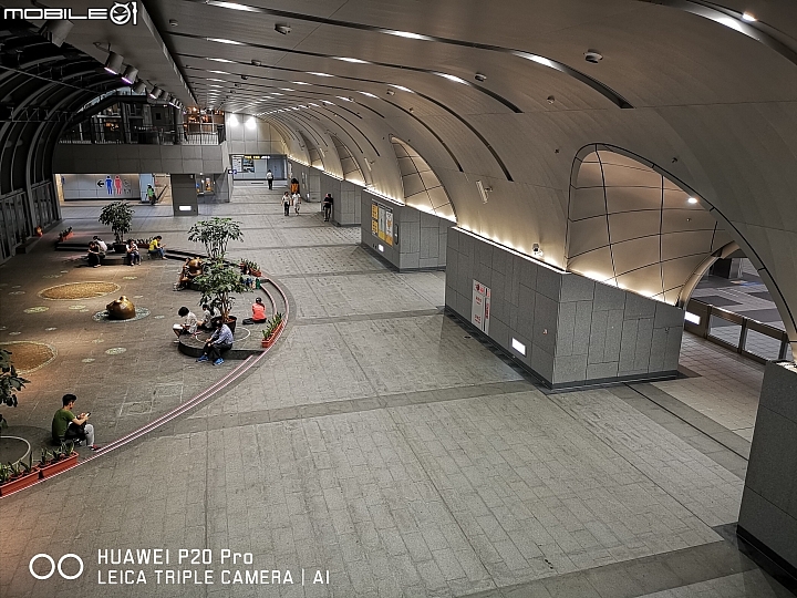 點我看大圖 臺北市 大安區 捷運大安森林公園站 -- 臺北捷運最美捷運站