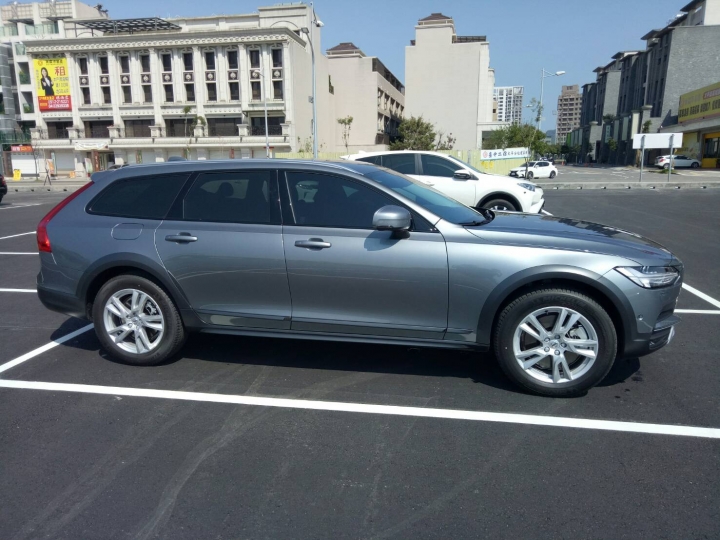V90 CC簡單開箱