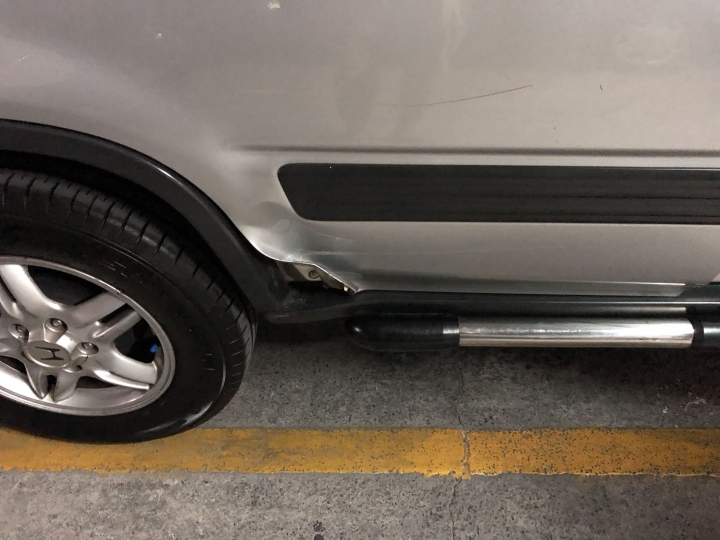 CRV一代後車門板金維修問題