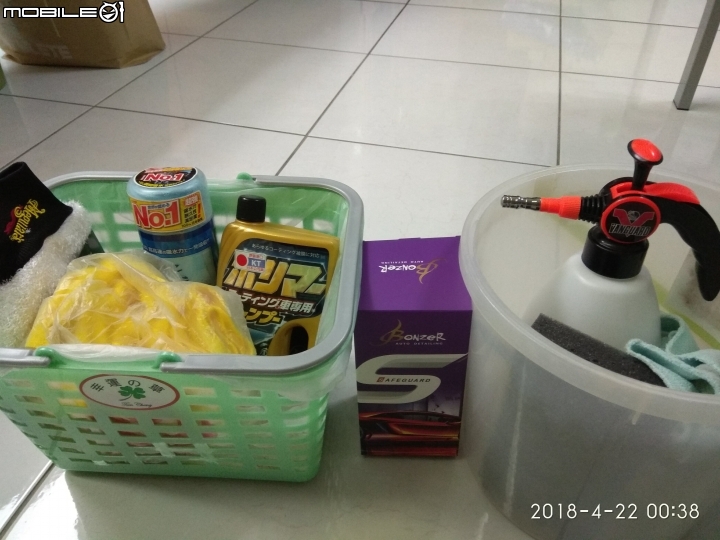 prius4 娃娃車DIY鍍膜紀錄